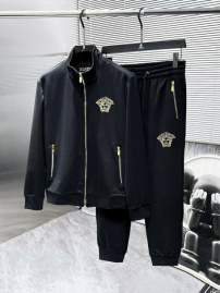 Picture of Versace Sweater Suits _SKUVersaceM-3XLkdtr1642813